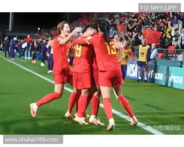 赤马足球:激情与梦想交织的绿茵场上追逐荣耀的旅程 赤马足球:激情与梦想交织的绿茵场上追逐荣耀的旅程