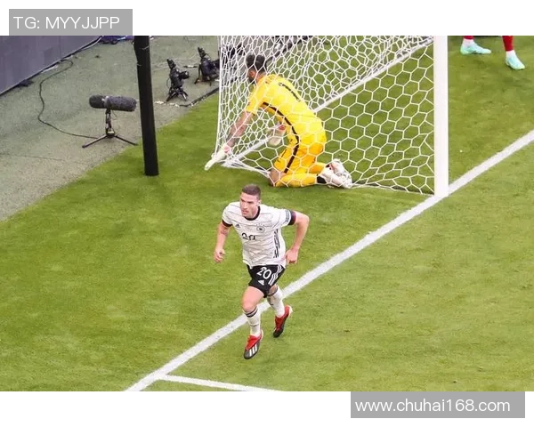 足球幽灵赛揭秘：虚拟竞技场上的真实对抗与人性考验